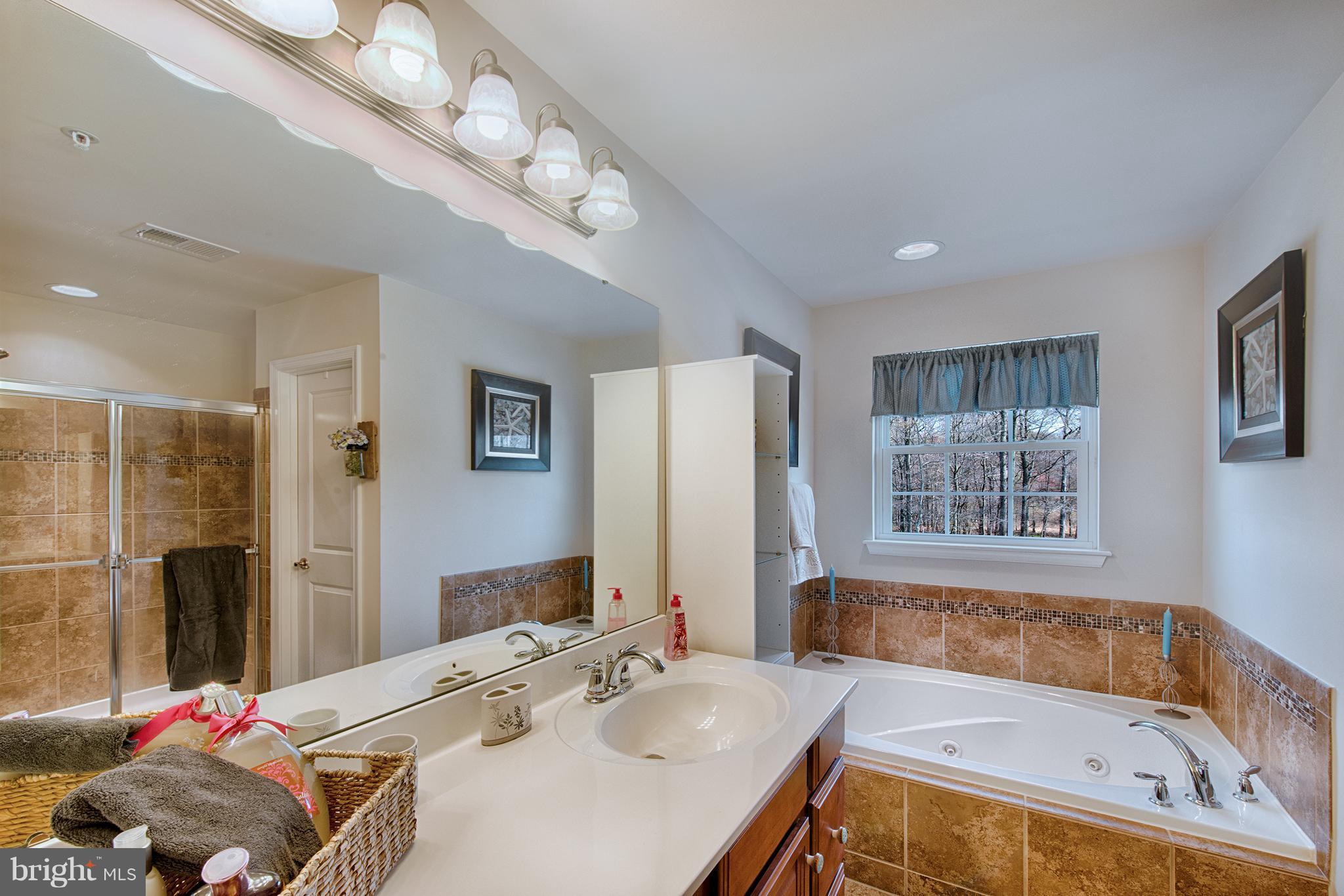 5602 Country Farm Road White Marsh, MD 21162 - Photo 15 of 30 Large Master Suite w/ WIC & Separate Shower