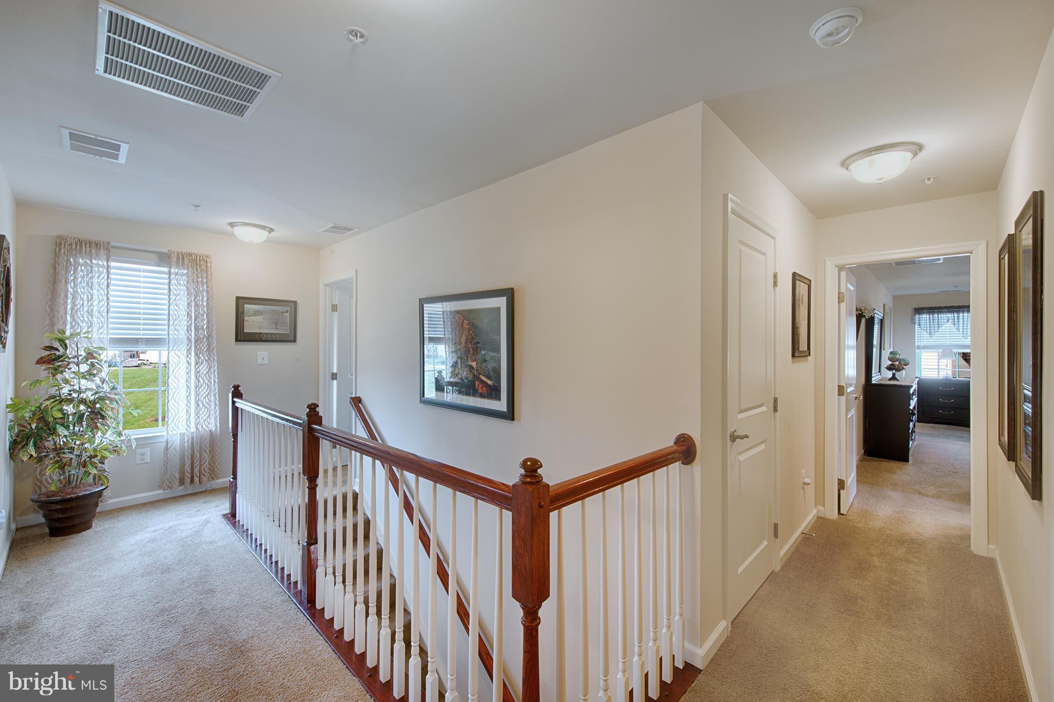5602 Country Farm Road White Marsh, MD 21162 - Photo 21 of 30 Upper Level Hall View