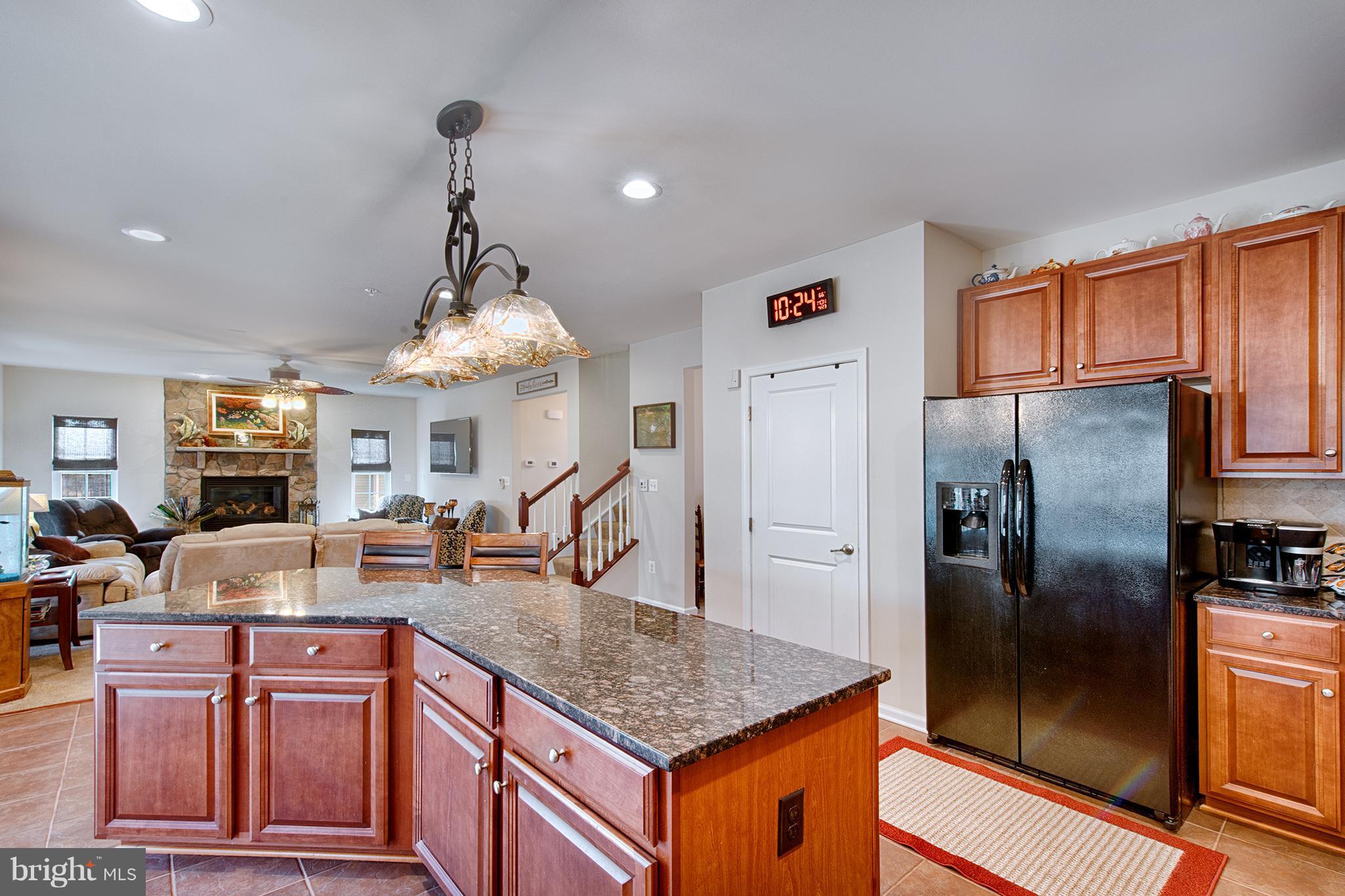 5602 Country Farm Road White Marsh, MD 21162 - Photo 9 of 30 Kitchen with view to Living Room