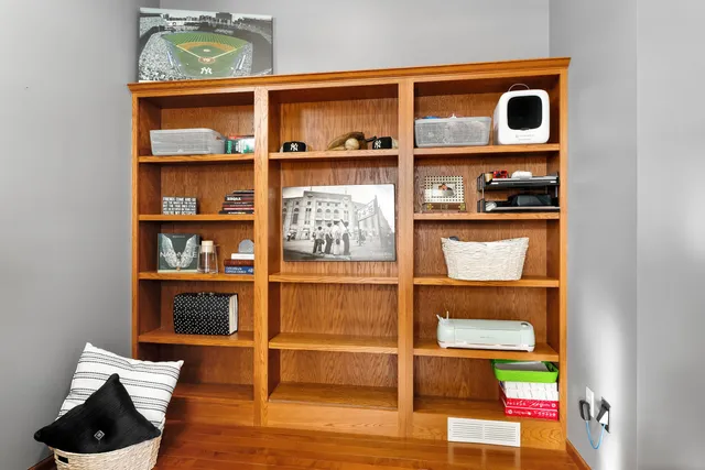 $980,000 | 2111 Clearwater Drive, Onalaska, WI 54650