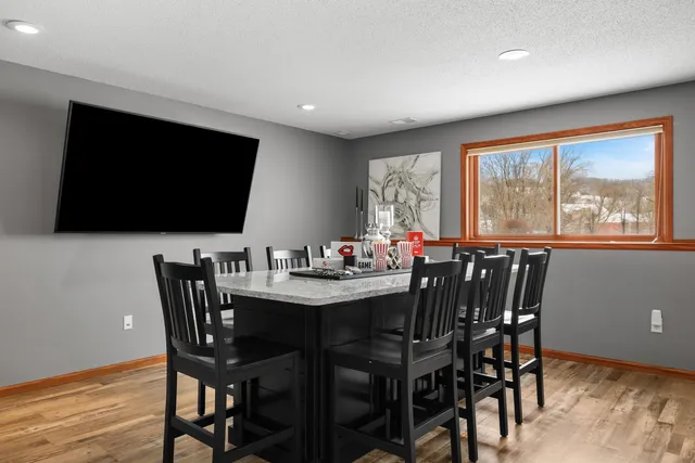 $980,000 | 2111 Clearwater Drive, Onalaska, WI 54650