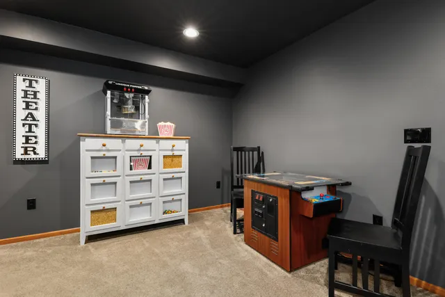 $980,000 | 2111 Clearwater Drive, Onalaska, WI 54650