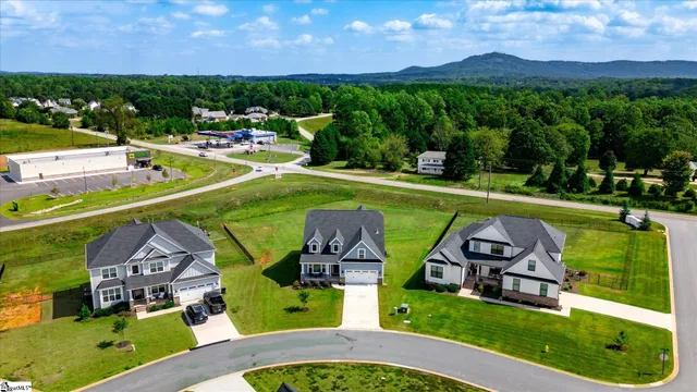 $550,000 | 202 Montview Circle, Greenville, SC 29617