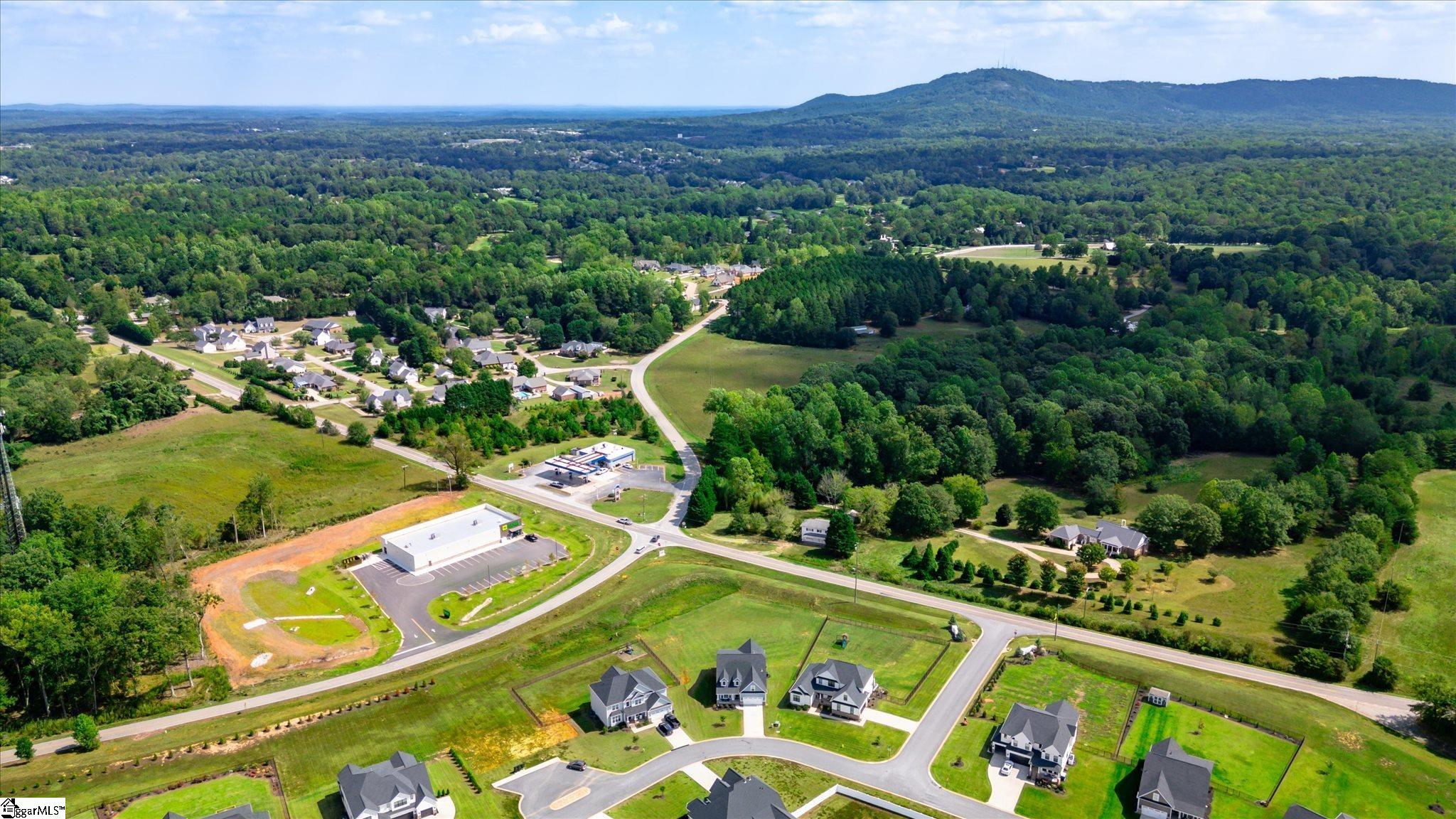 202 Montview Circle Greenville, SC 29617 - Photo 35 of 44