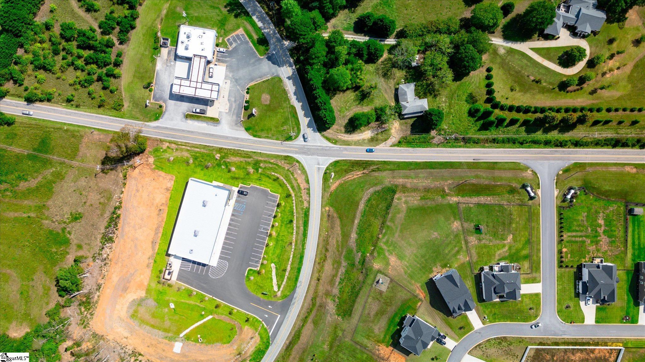 202 Montview Circle Greenville, SC 29617 - Photo 38 of 44