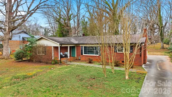 $341,900 | 705 2nd Avenue Northeast, Conover, NC 28613