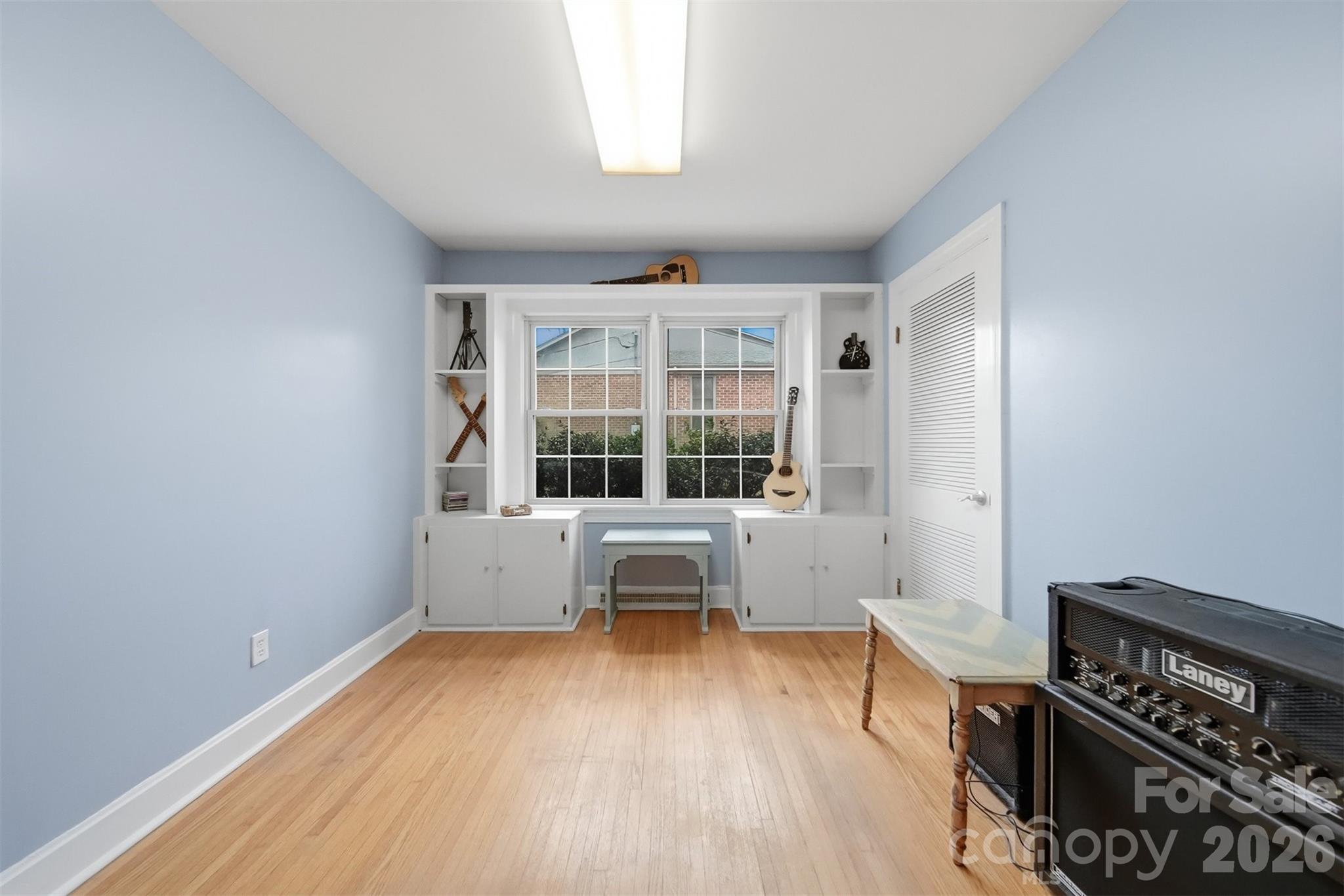 705 2nd Avenue Northeast Conover, NC 28613 - Photo 25 of 43 a living room with furniture and a large window