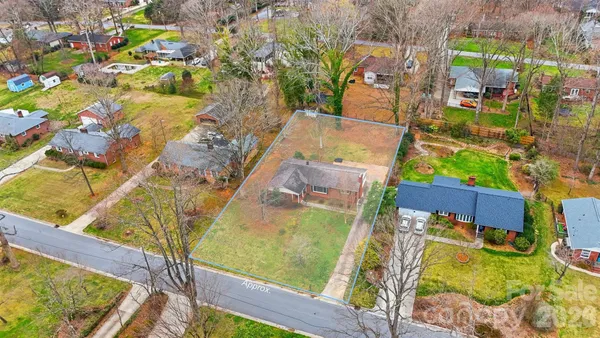 $341,900 | 705 2nd Avenue Northeast, Conover, NC 28613