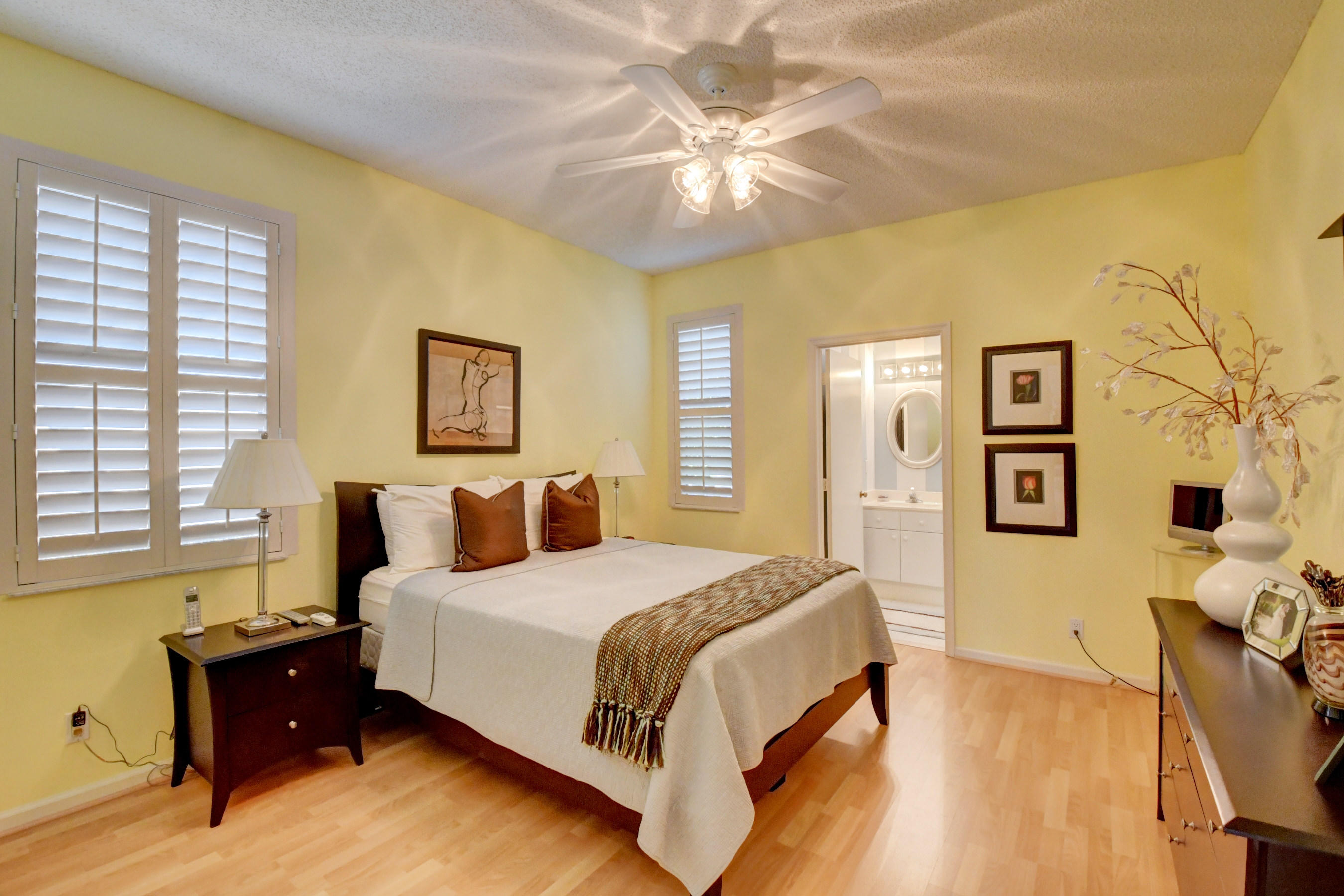 6647 Northwest 23rd Terrace Boca Raton, FL 33496 - Photo 24 of 33 DSC_2797_798_799_800_801