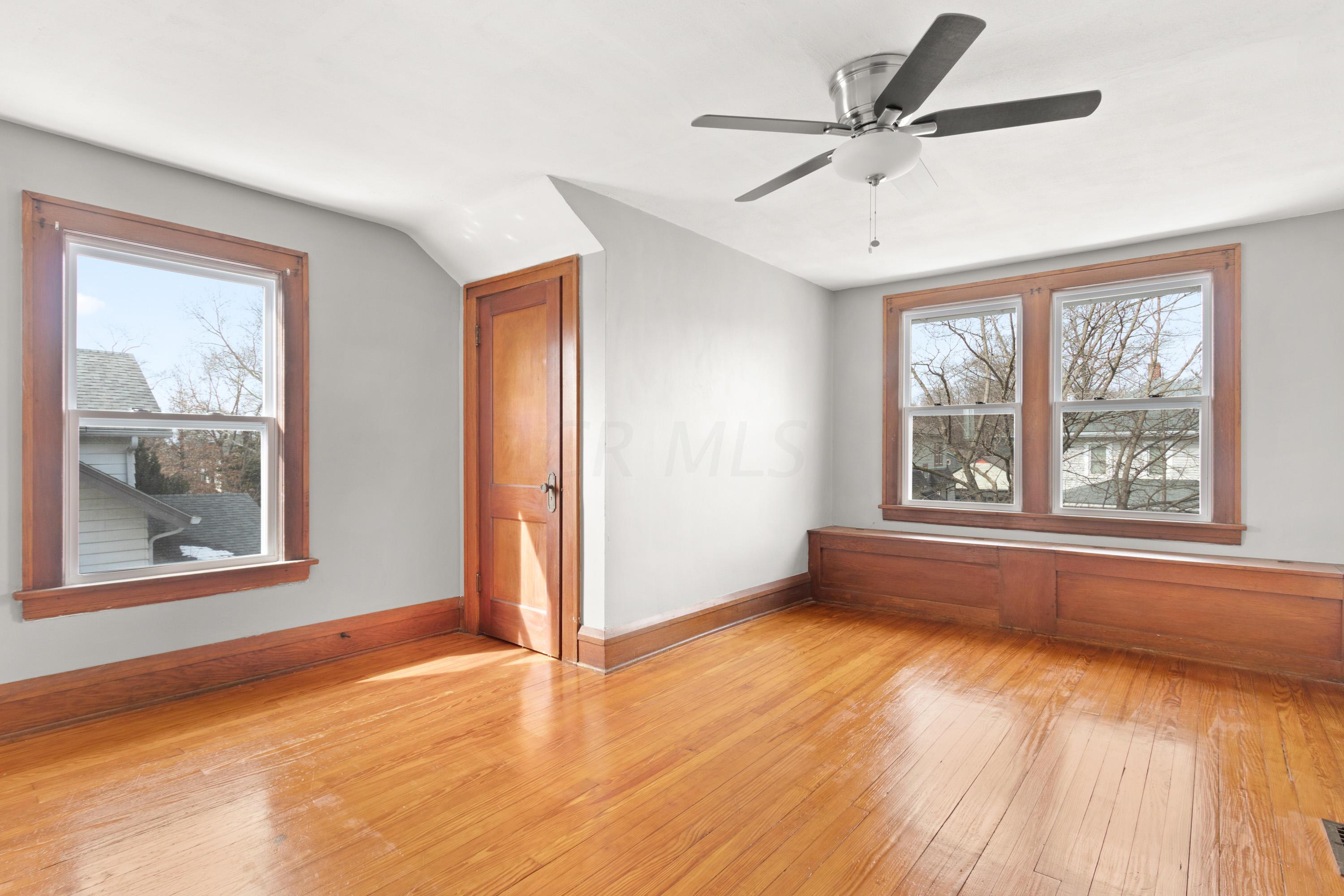 195 Tibet Road Columbus, OH 43202 - Photo 15 of 27