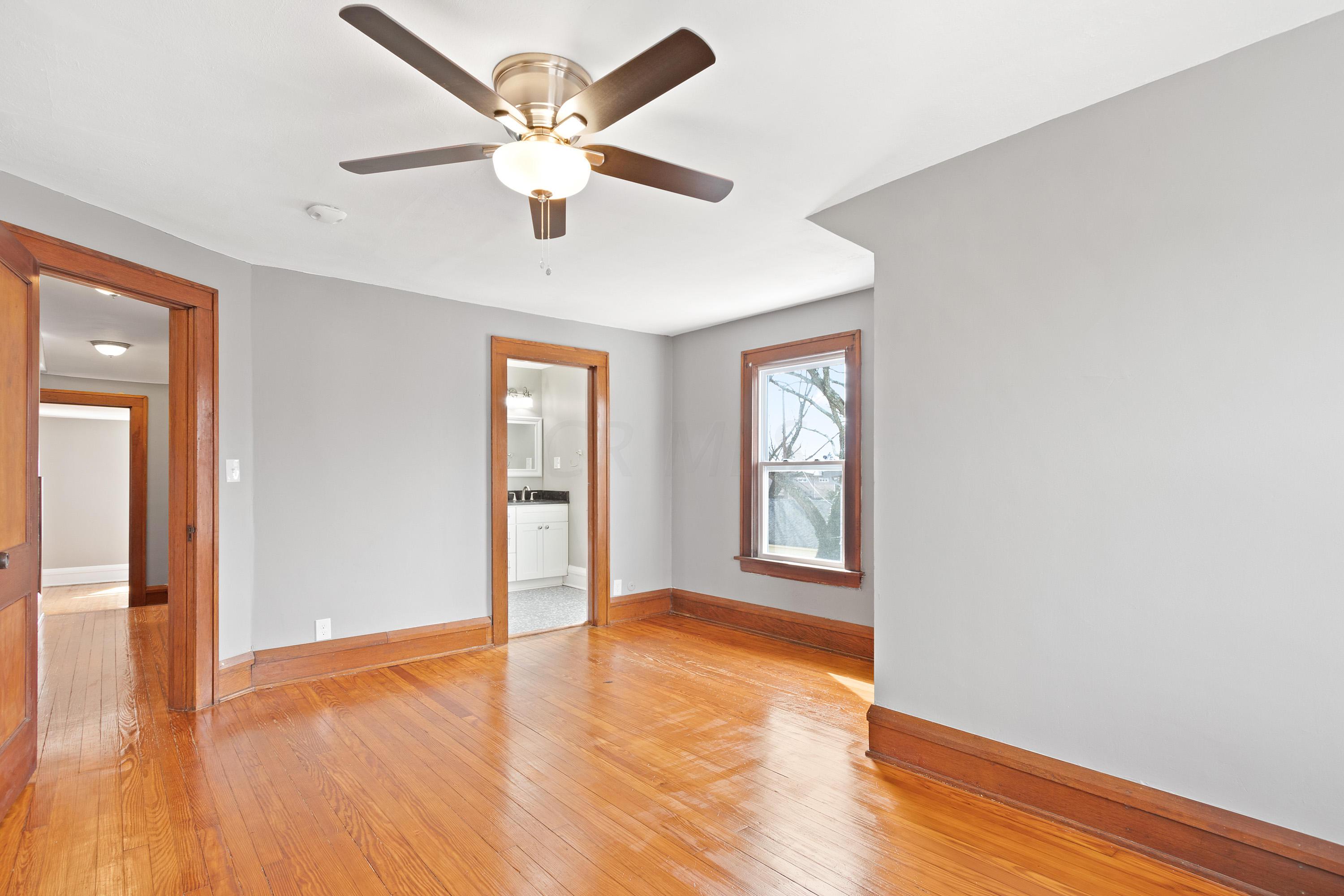 195 Tibet Road Columbus, OH 43202 - Photo 16 of 27
