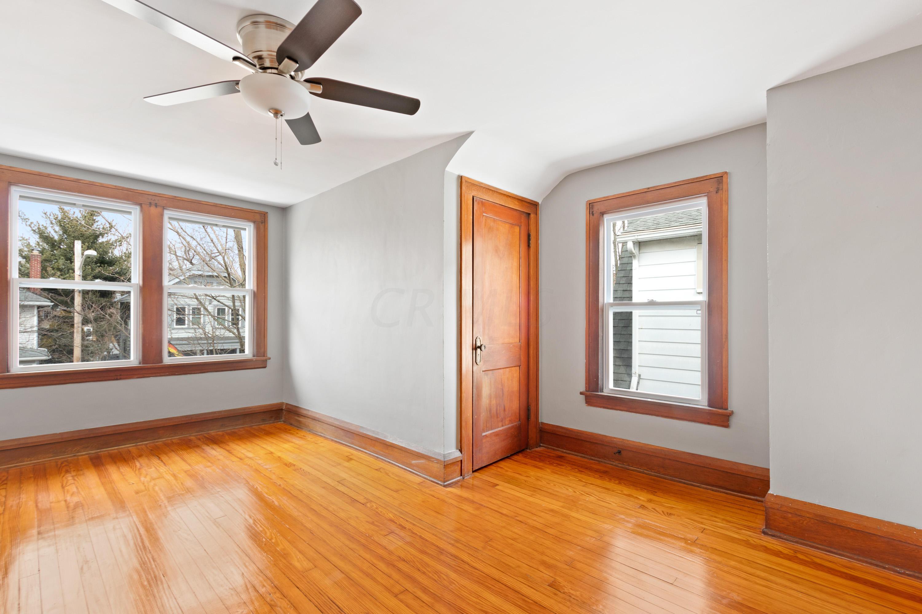 195 Tibet Road Columbus, OH 43202 - Photo 19 of 27