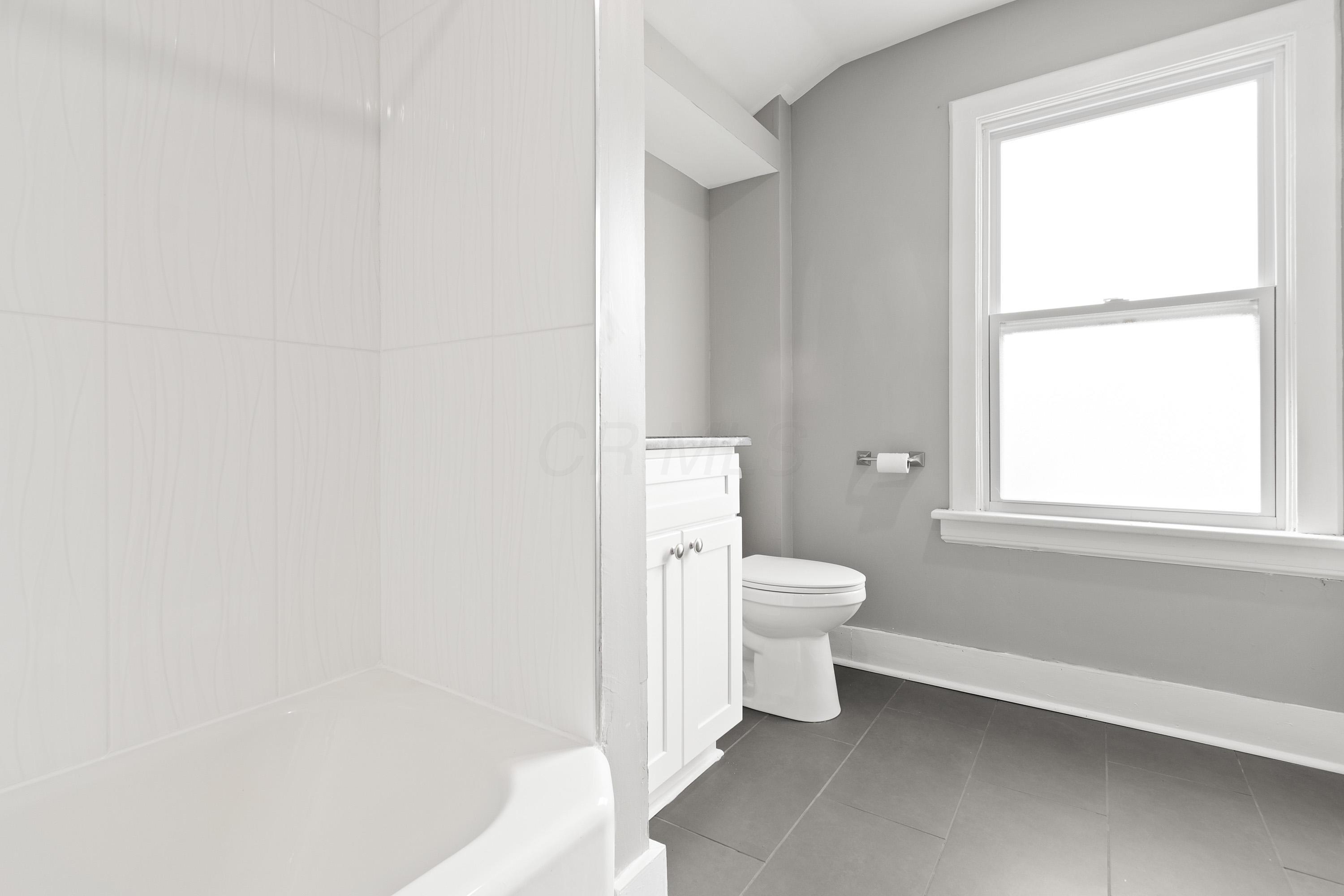 195 Tibet Road Columbus, OH 43202 - Photo 23 of 27