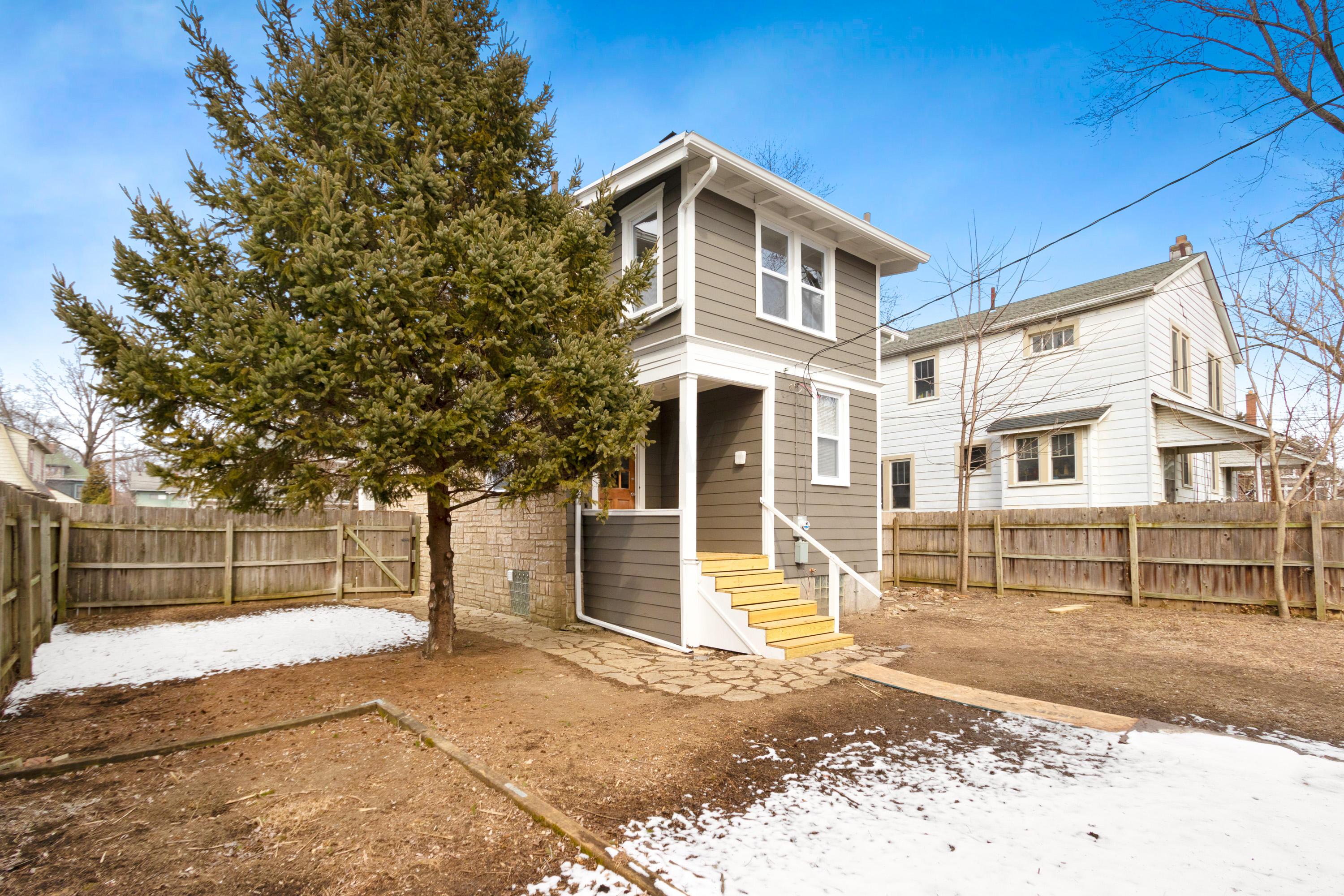 195 Tibet Road Columbus, OH 43202 - Photo 24 of 27