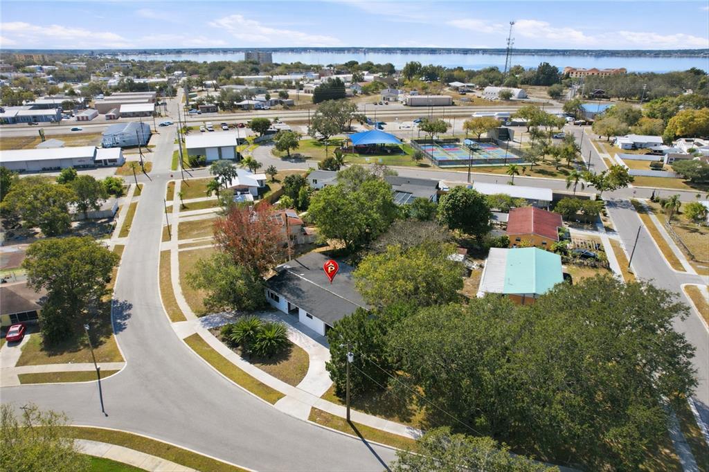 901 Edgemoor Avenue Sebring, FL 33870 - Photo 26 of 28