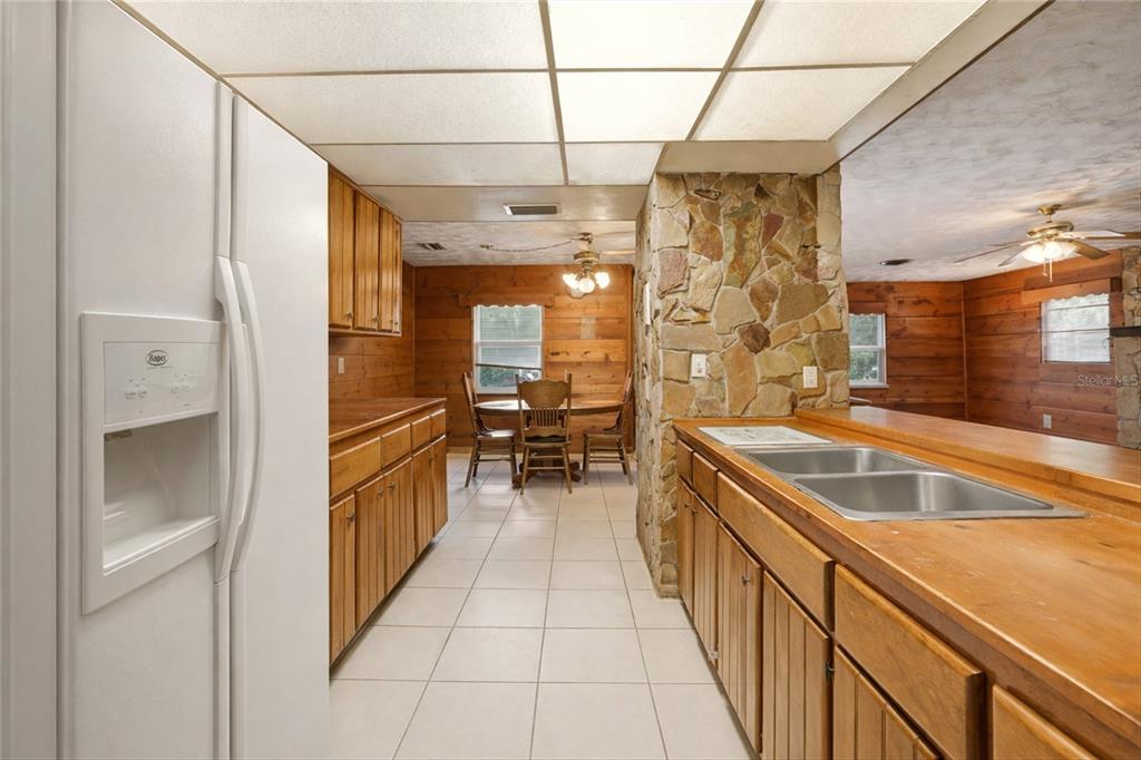 901 Edgemoor Avenue Sebring, FL 33870 - Photo 10 of 28