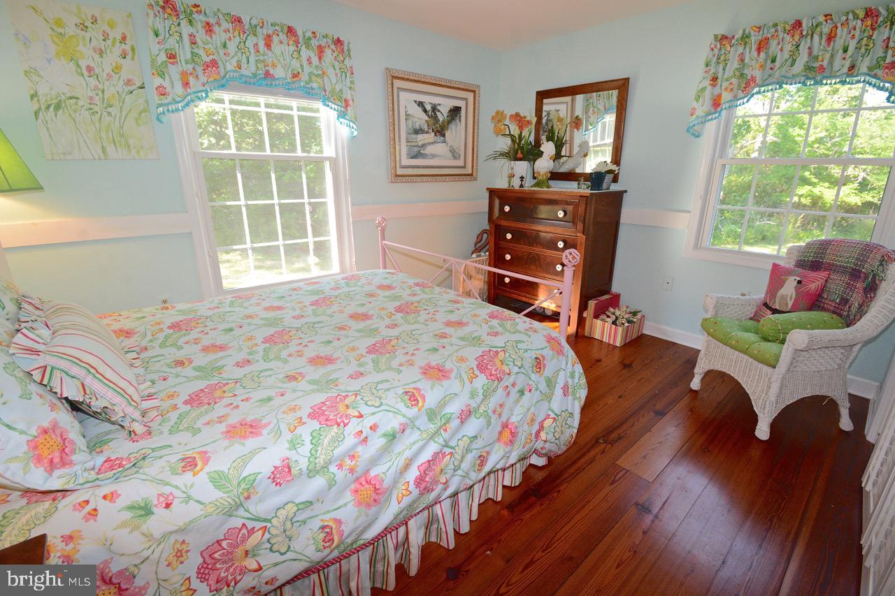 1669 Town Point Road Cambridge, MD 21613 - Photo 35 of 59 First Floor Bedroom