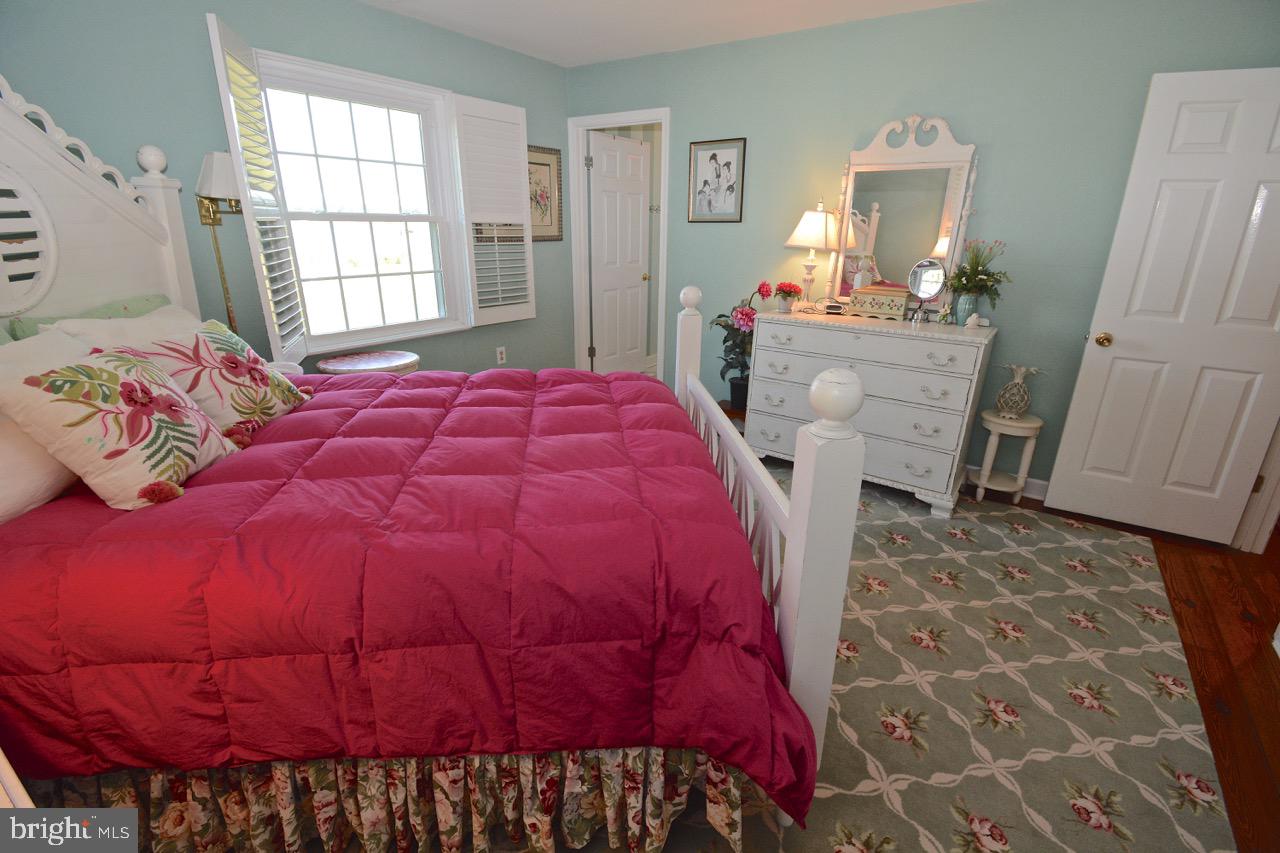 1669 Town Point Road Cambridge, MD 21613 - Photo 36 of 59 First Floor Bedroom