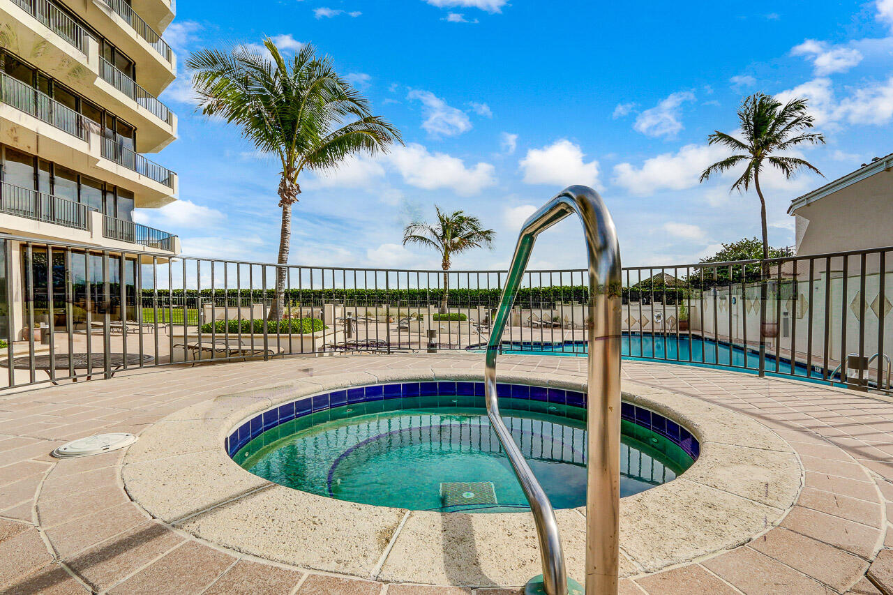 800 Ocean Drive, Unit 203 Juno Beach, FL 33408 - Photo 19 of 25 Sauna