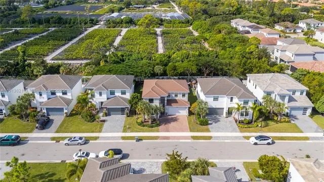 $825,000 | 7464 Estero Drive, Lake Worth, FL 33463