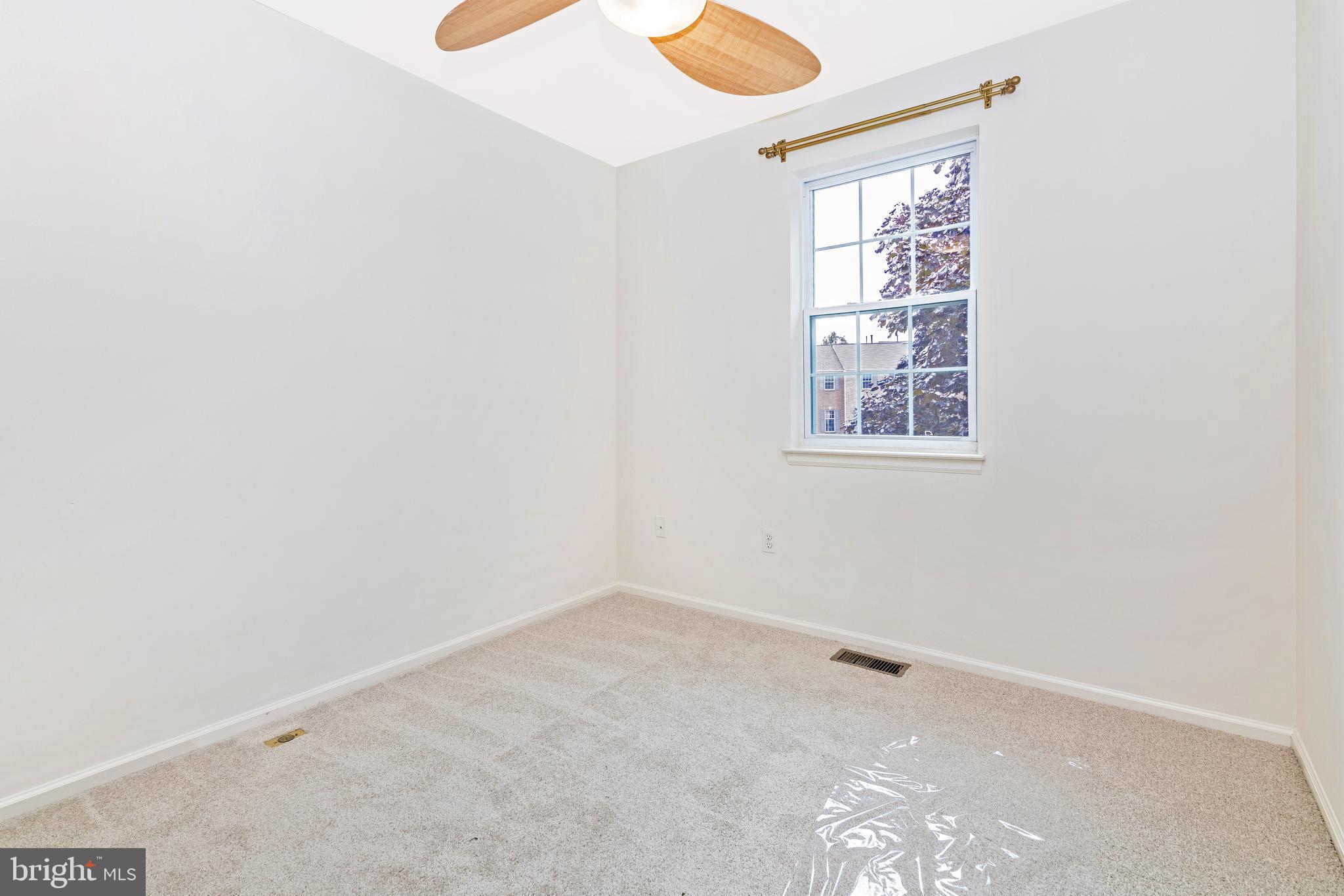 8429 Glad Rivers Row Columbia, MD 21045 - Photo 22 of 45