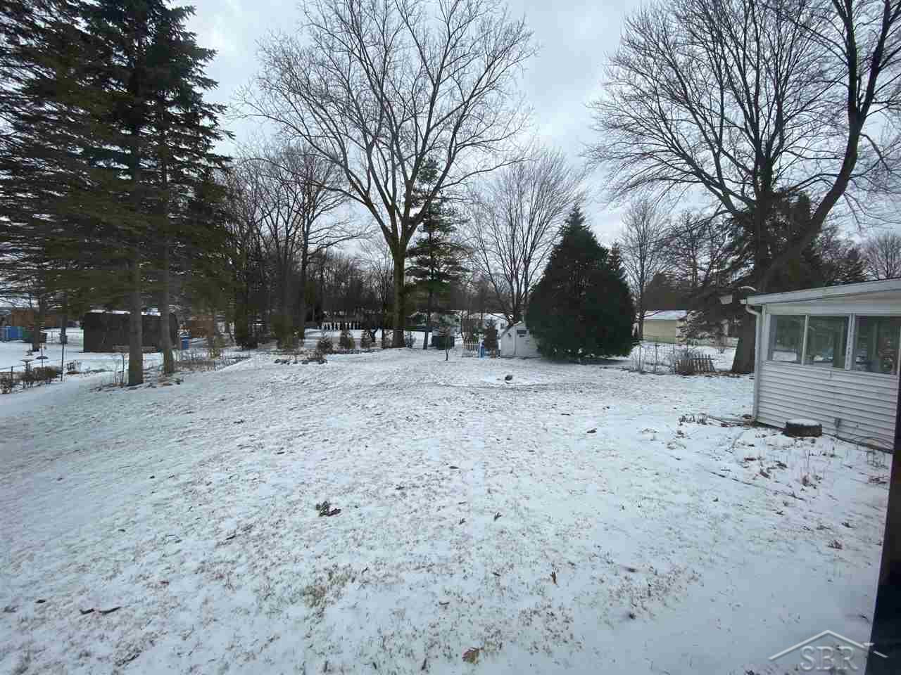 900 South Miller Road Saginaw, MI 48609 - Photo 33 of 35 50003637-32.JPG