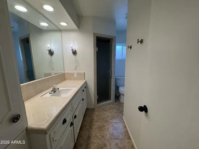 $3,500 | 5444 East Pinchot Avenue, Phoenix, AZ 85018