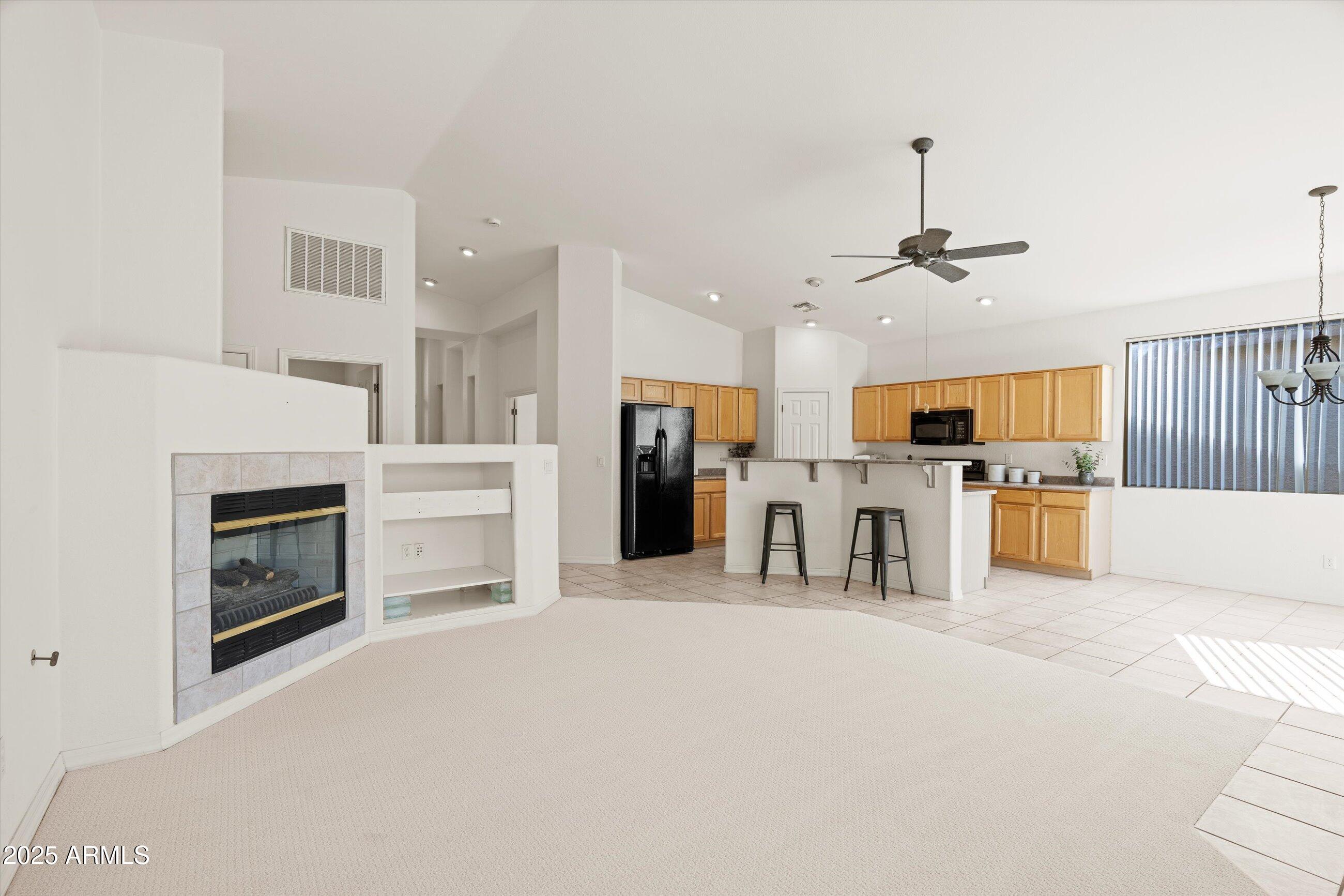 4294 East Walnut Road Gilbert, AZ 85298 - Photo 4 of 39 Great Room