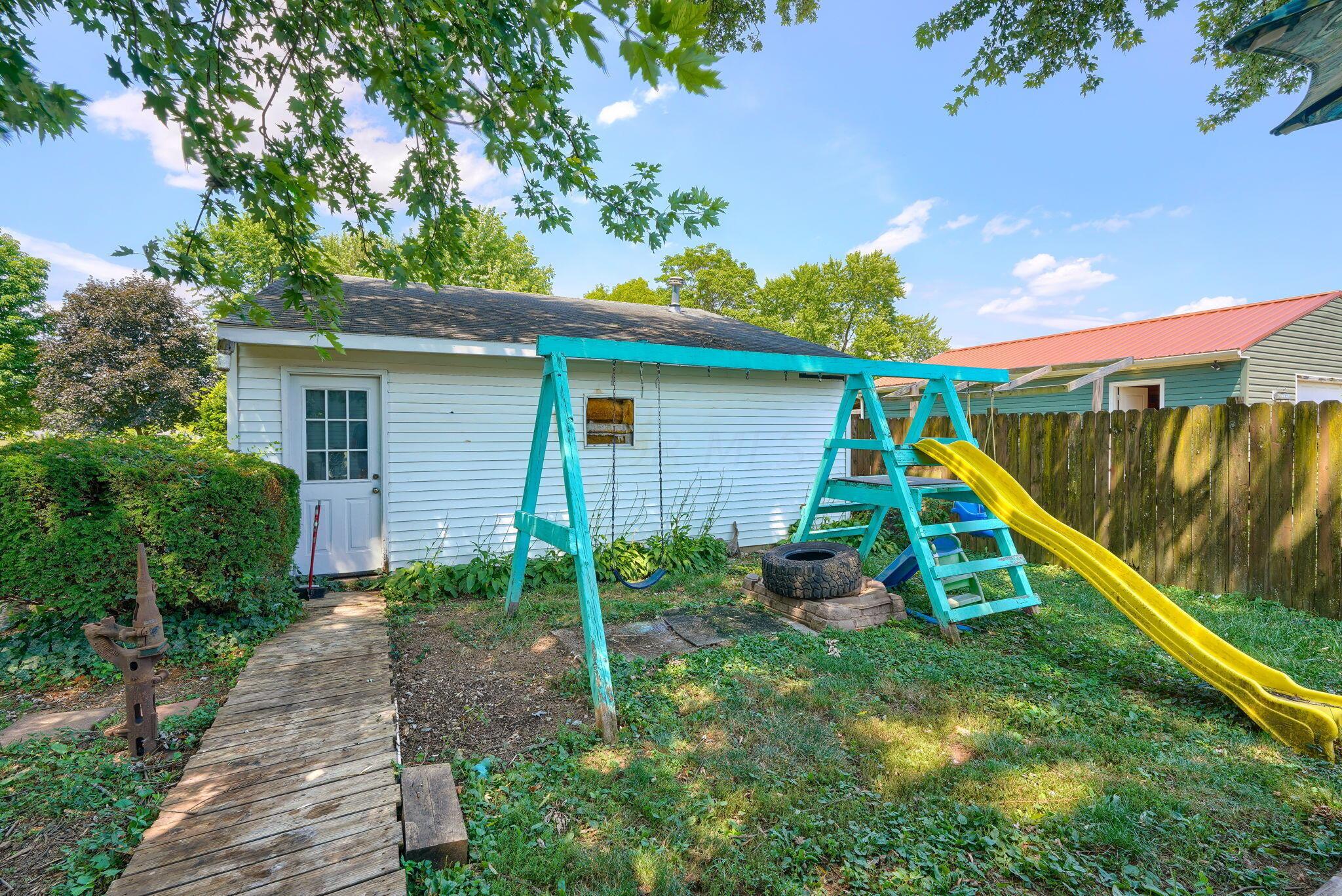 1068 Rumsey Road Columbus, OH 43207 - Photo 24 of 41 1068 Rumsey Rd (26)