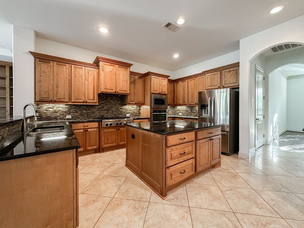 14 Spincaster Drive Spring, TX 77389 - Photo 28 of 47