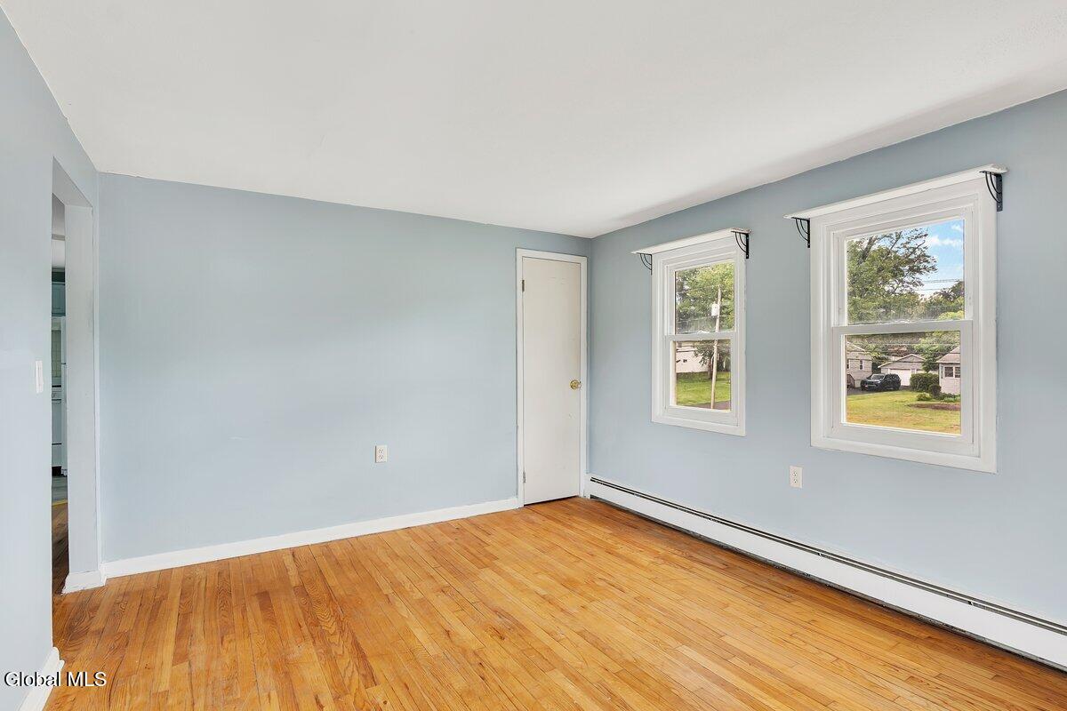 162 Consaul Road Colonie, NY 12205 - Photo 24 of 38 162 Consaul Rd-21