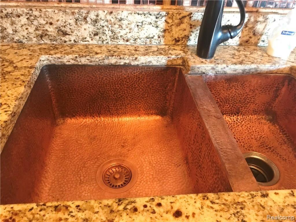 30038 West 12 Mile Road Farmington, MI 48334 - Photo 8 of 26