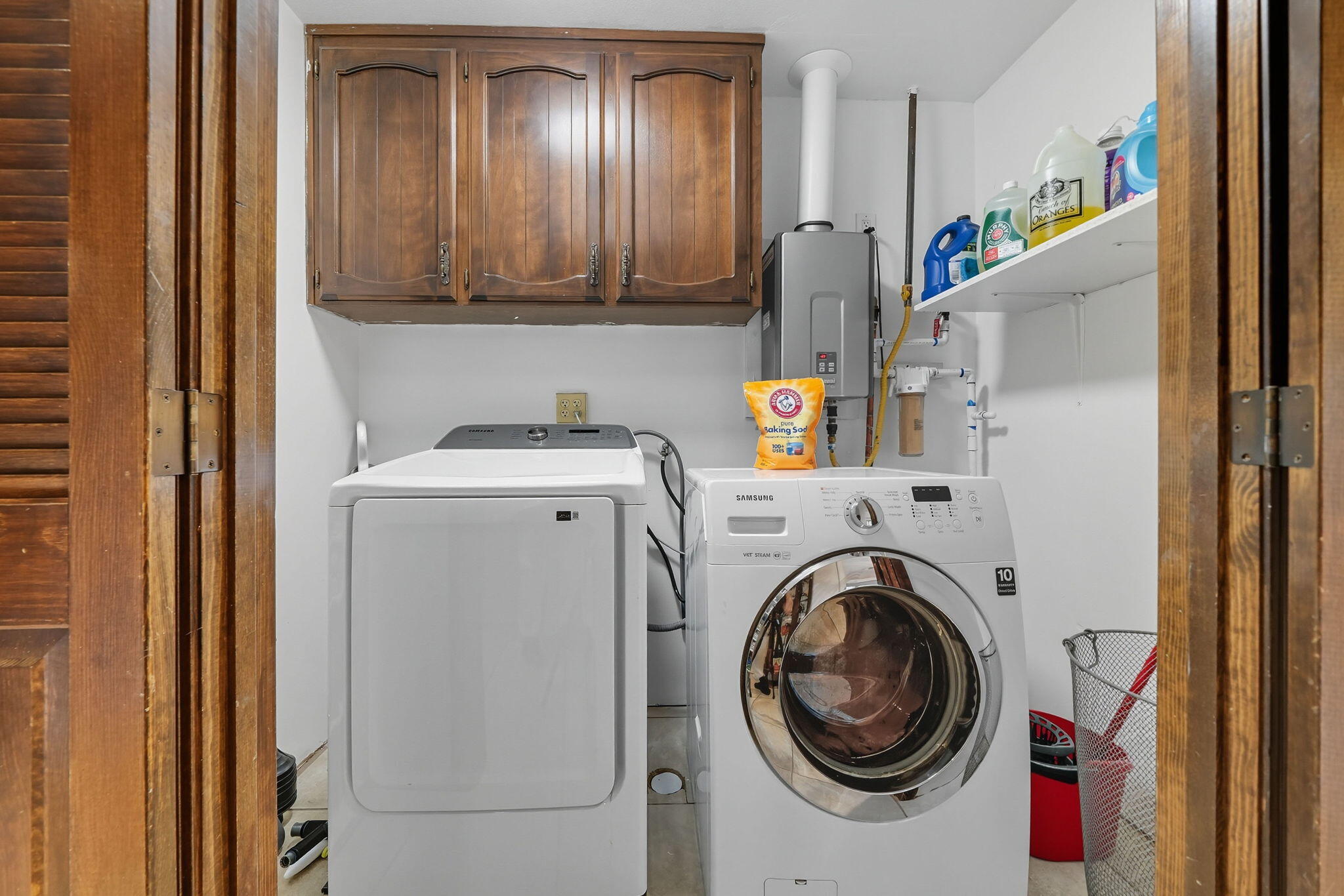 28382 Alpine Way Shingletown, CA 96088 - Photo 21 of 45 a utility room with dryer and washer