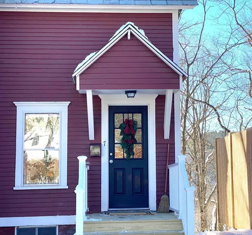 $310,000 | 7 Union Street, Brattleboro, VT 05301