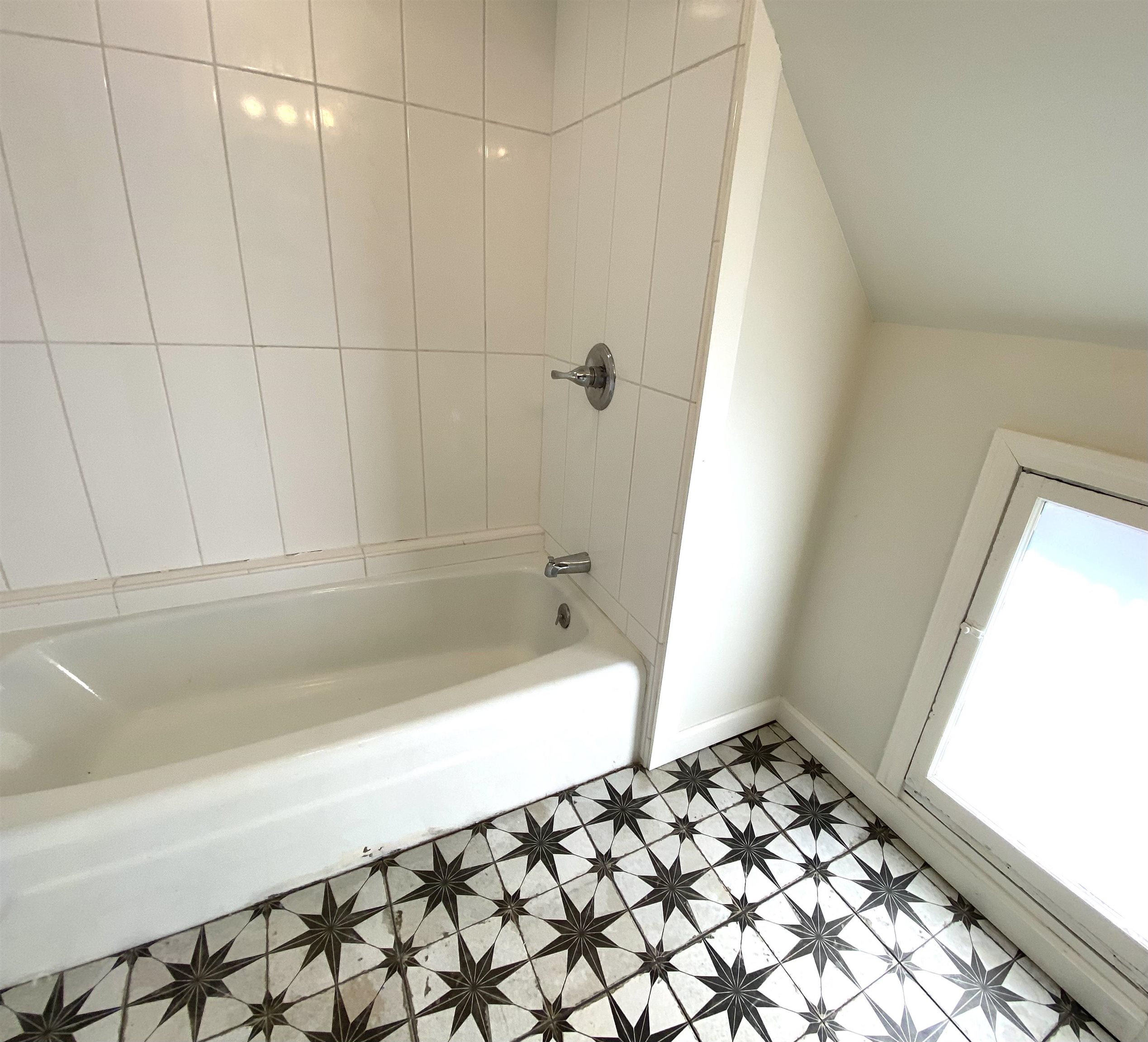 7 Union Street Brattleboro, VT 05301 - Photo 25 of 36