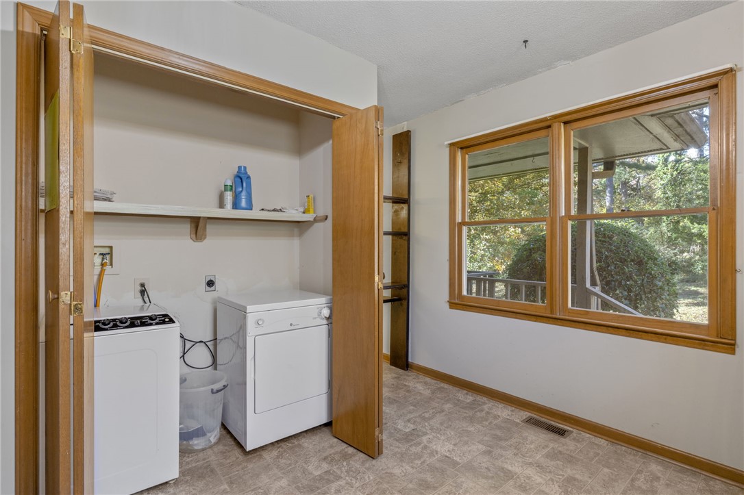 503 Rock Creek Road Clemson, SC 29631 - Photo 12 of 16