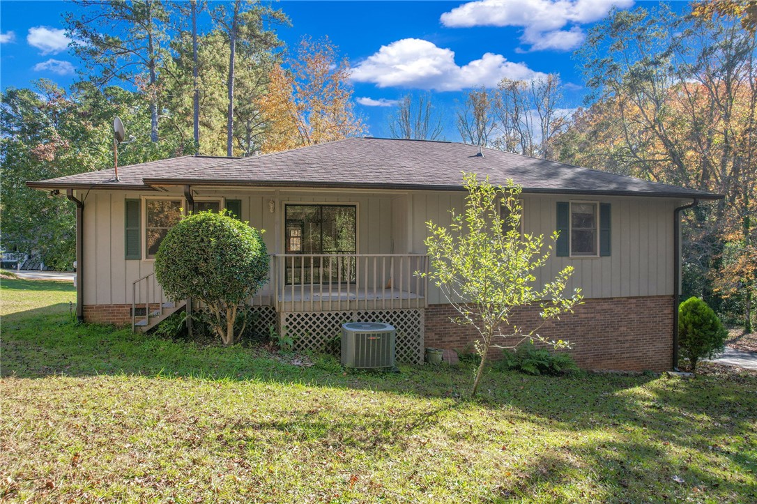 503 Rock Creek Road Clemson, SC 29631 - Photo 13 of 16