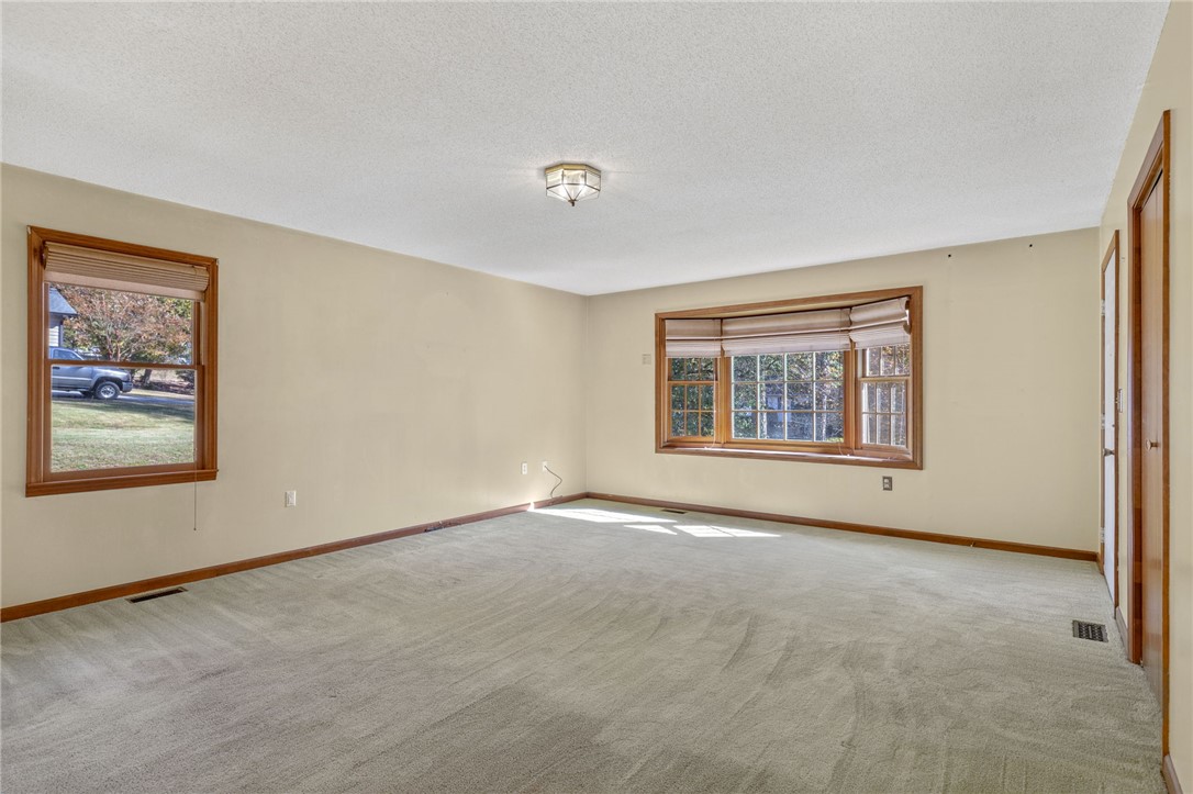 503 Rock Creek Road Clemson, SC 29631 - Photo 4 of 16