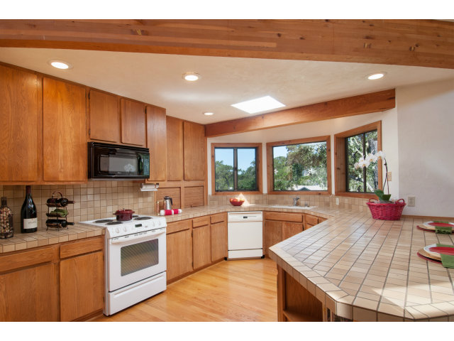 19 Mentone Road Carmel, CA 93923 - Photo 14 of 23 Gallery Image 14