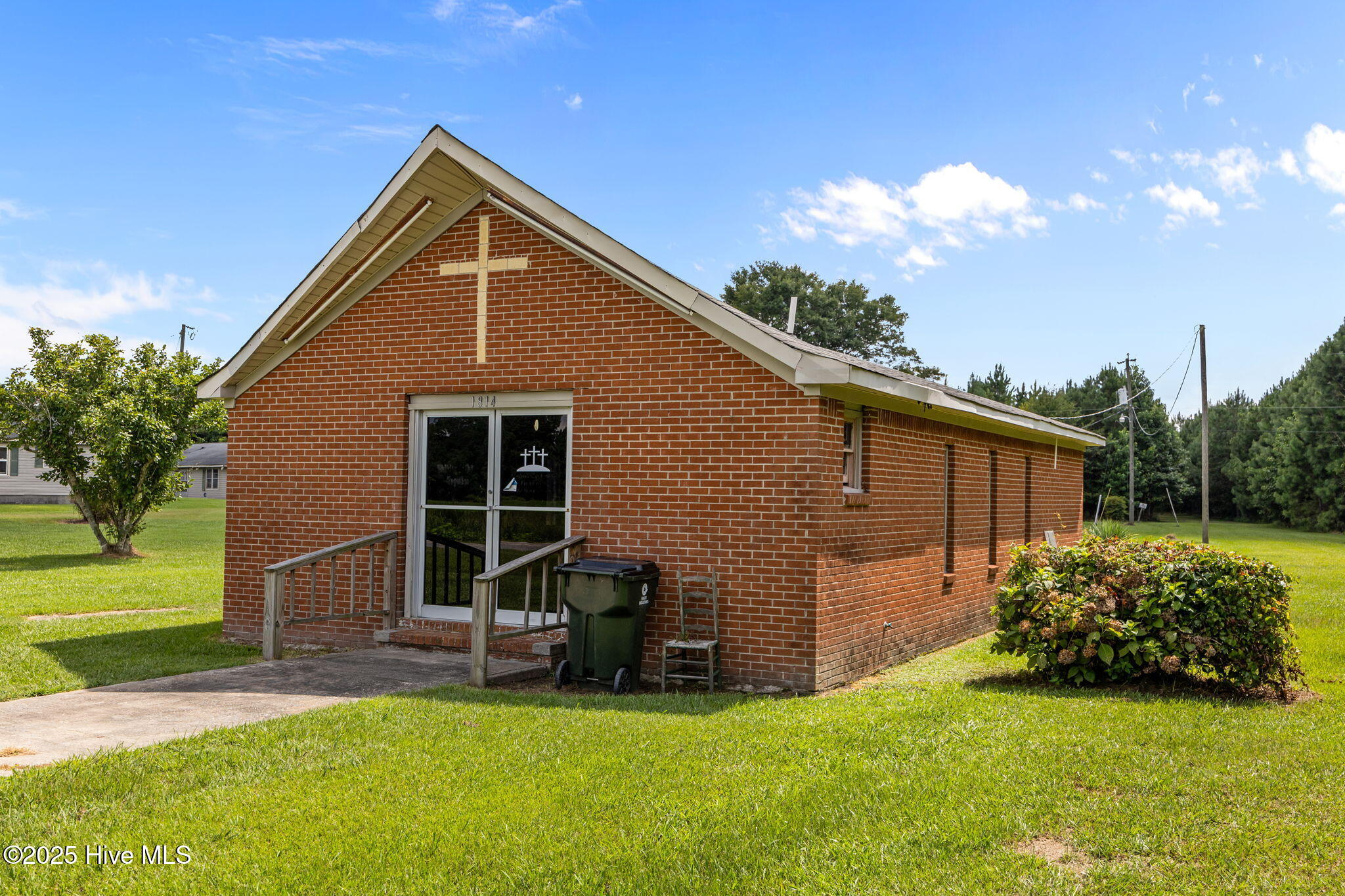 1814 Hickory Grove Road Williamston, NC 27892 - Photo 12 of 55 1814 Hickory Grove