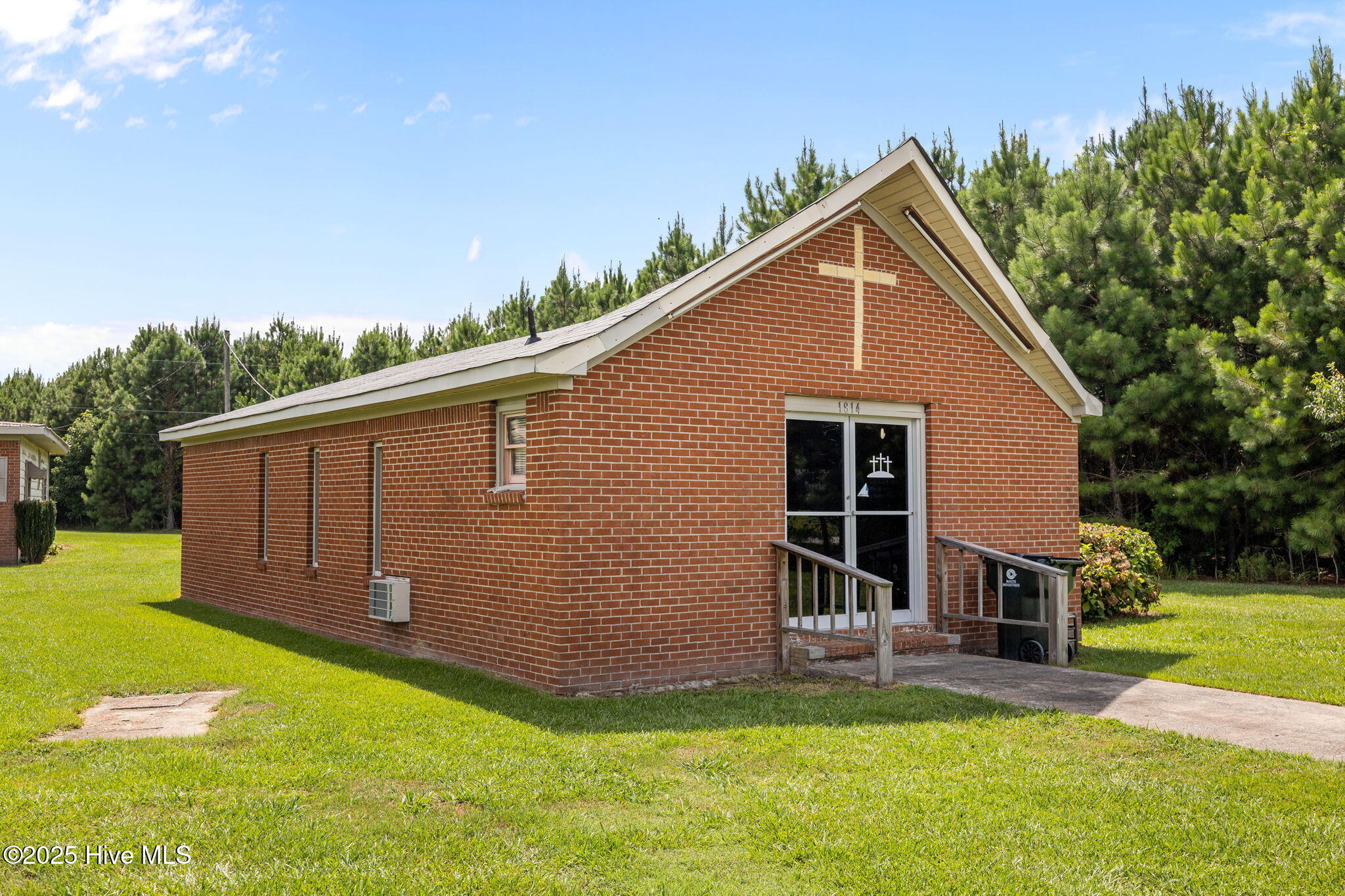 1814 Hickory Grove Road Williamston, NC 27892 - Photo 14 of 55 Exterior 3