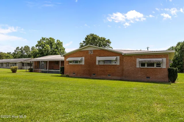 $215,000 | 1814 Hickory Grove Road, Williamston, NC 27892