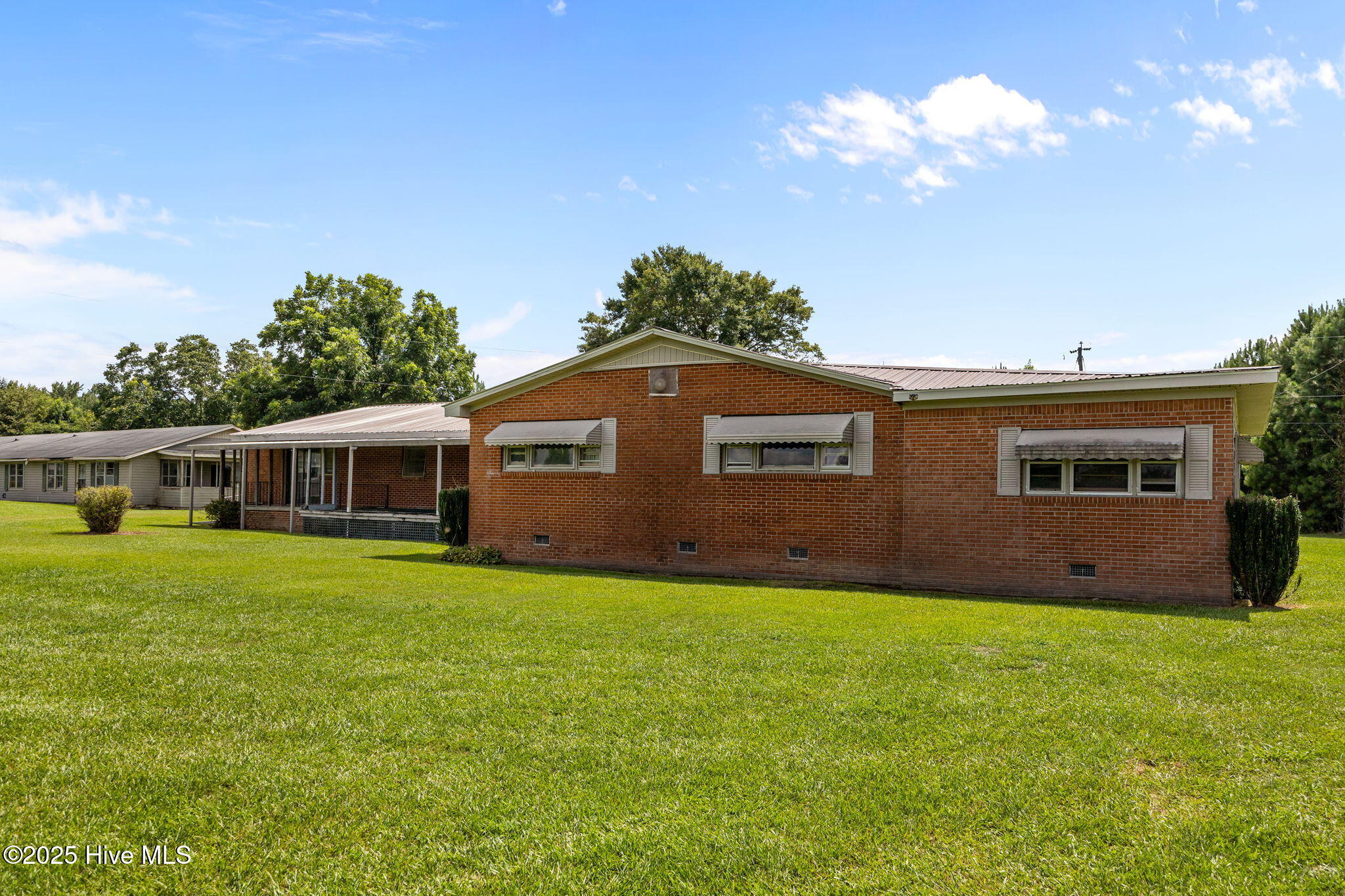 1814 Hickory Grove Road Williamston, NC 27892 - Photo 20 of 55 1836 Hickory Grove Exterior