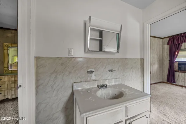 $215,000 | 1814 Hickory Grove Road, Williamston, NC 27892