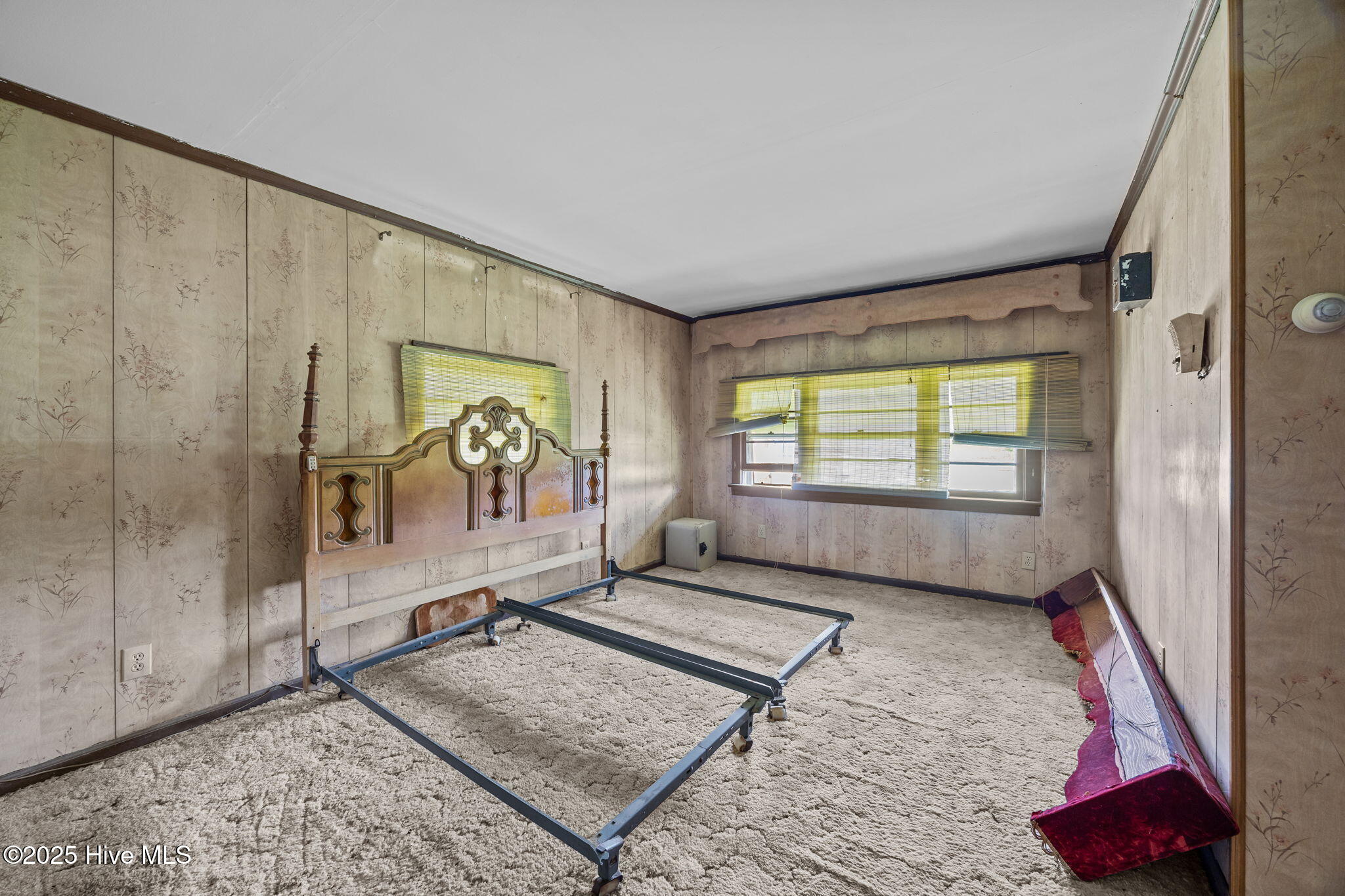 1814 Hickory Grove Road Williamston, NC 27892 - Photo 33 of 55 1836 Interior