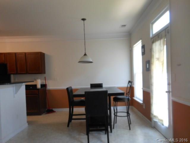5854 Ringneck Road, Unit 4 Charlotte, NC 28216 - Photo 3 of 17 Gallery Image 3