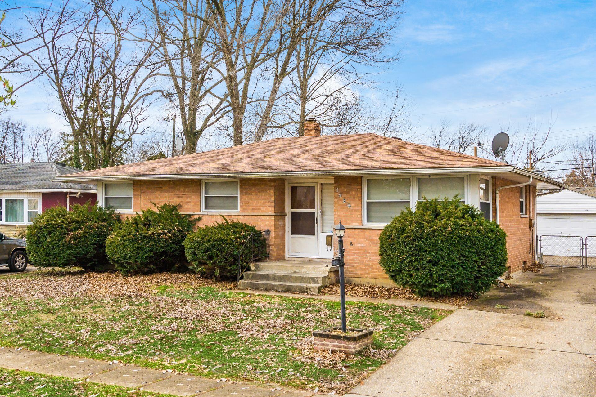 001_11_R 1429 Picard Rd 0001