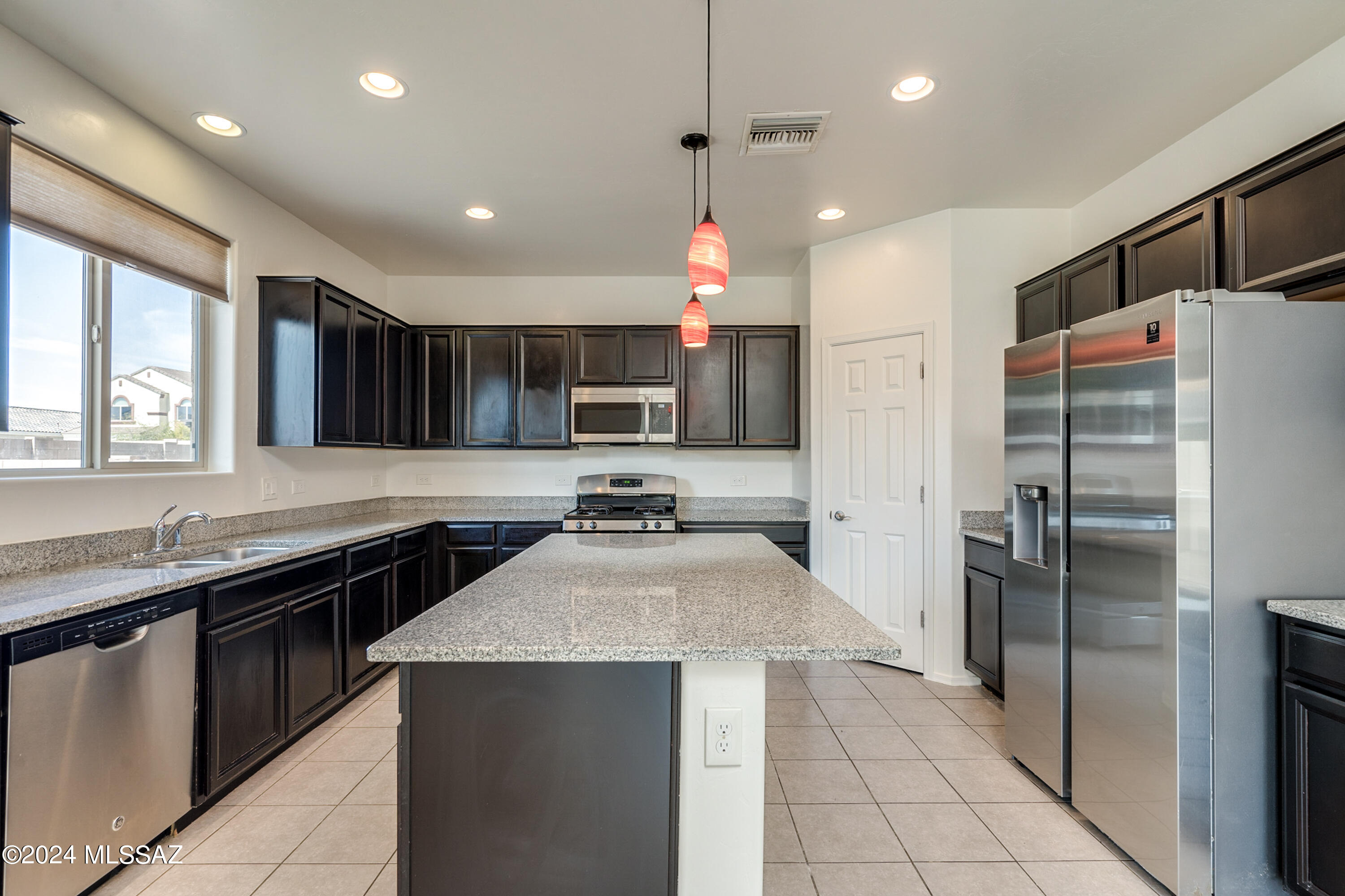 6736 Neptune Cove Road Tucson, AZ 85756 - Photo 11 of 47 Gallery Image 11