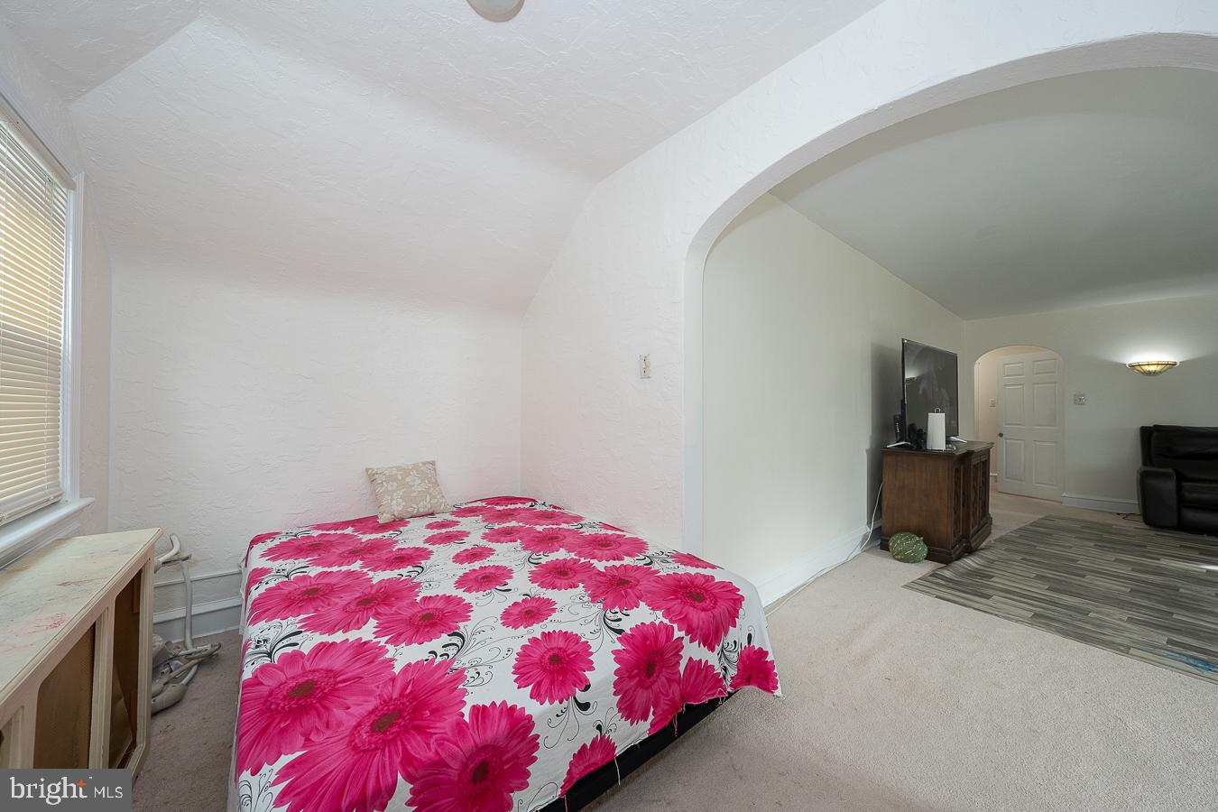 7201 Wayne Avenue Upper Darby, PA 19082 - Photo 33 of 64