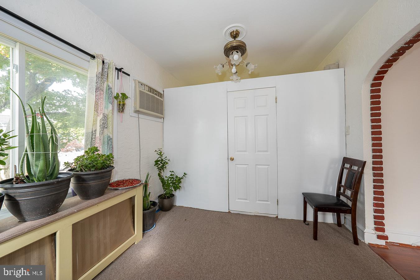 7201 Wayne Avenue Upper Darby, PA 19082 - Photo 8 of 64